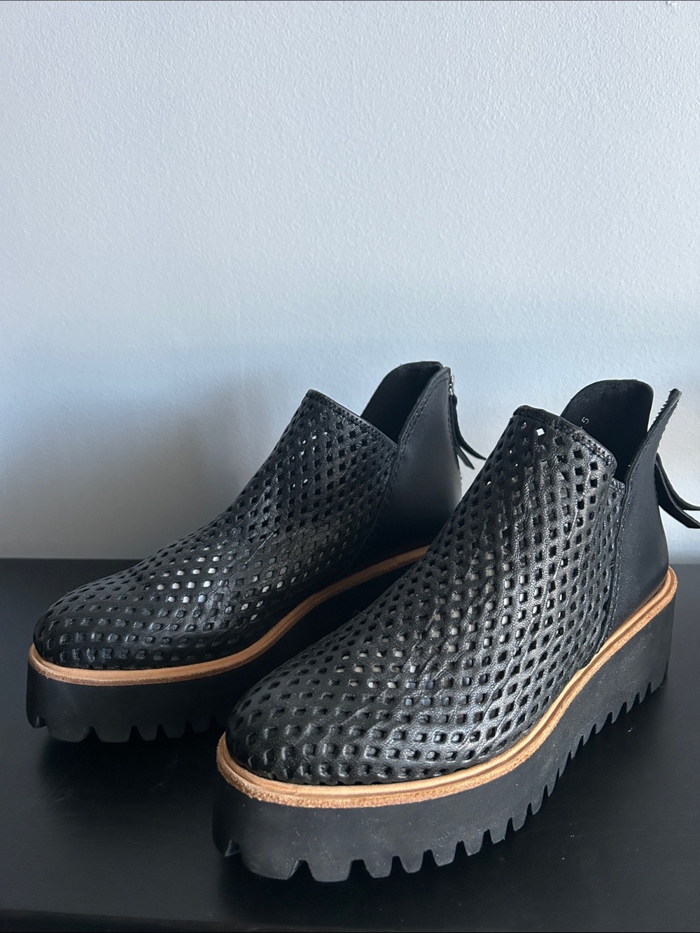ALL BLACK Perforated Platform Ankle Shoes 8 Black